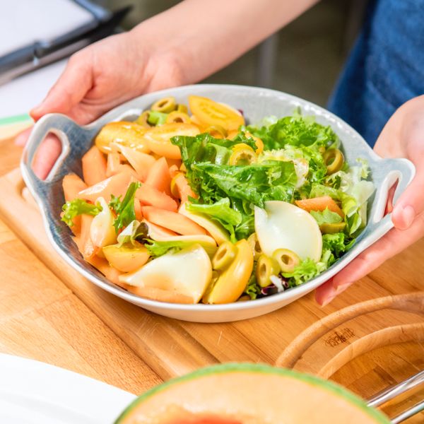 insalata con melone e provola: ricetta estiva rinfrescante